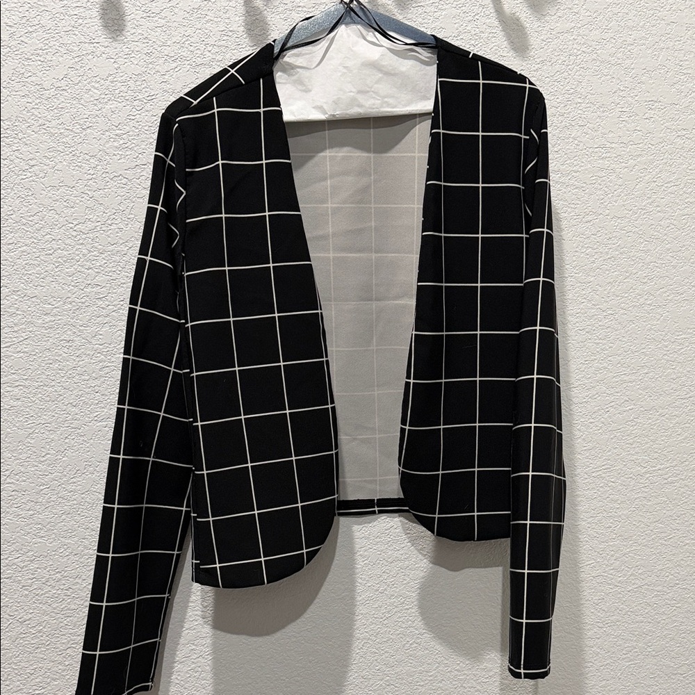 Charlotte Russe Women’s Windowpane Blazer